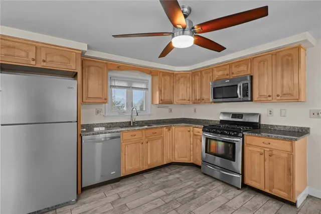 $499,900 | 19 Salem Avenue, Cranston, RI 02920