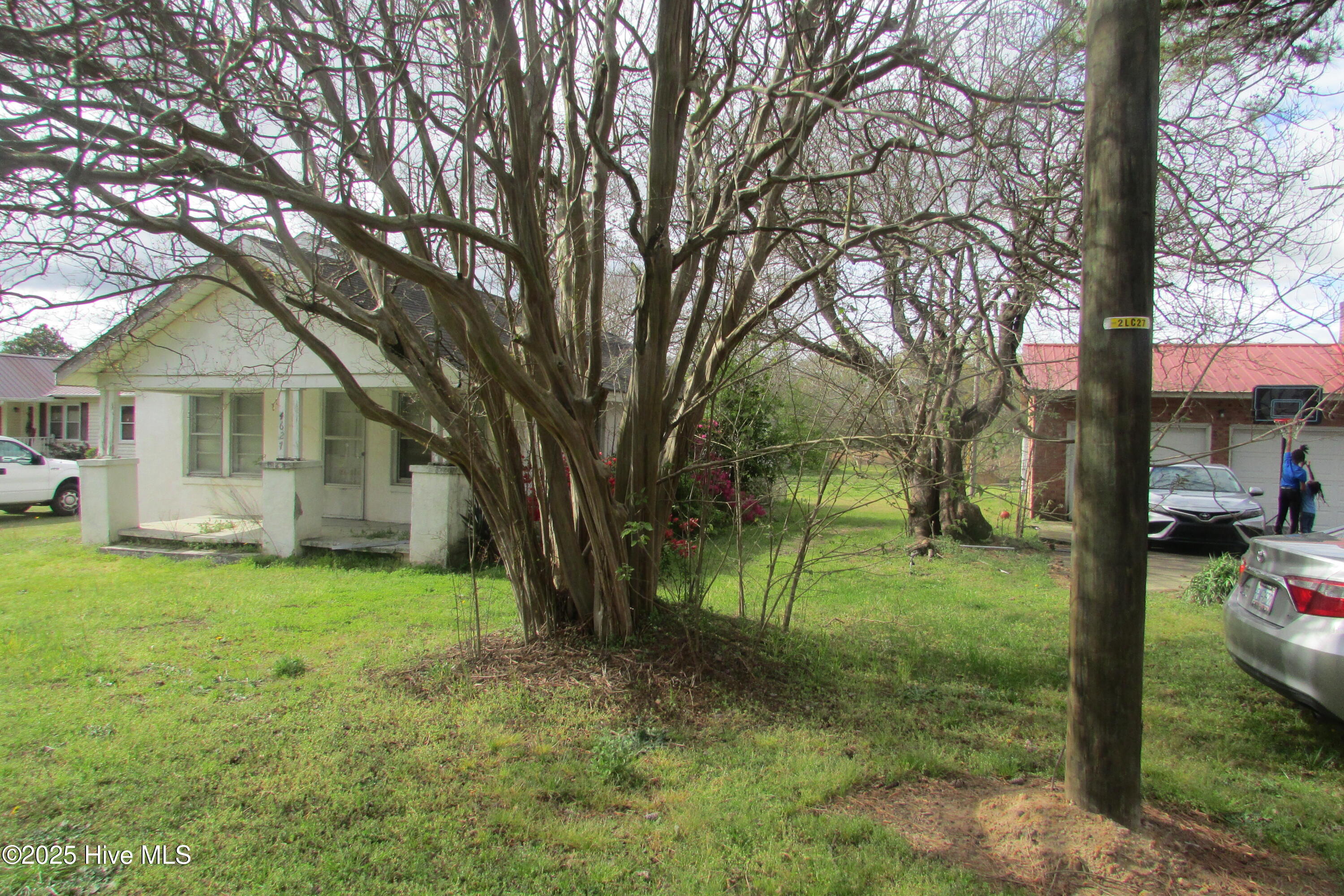 4627 Bearskin Road Clinton, NC 28328 - Photo 3 of 19 IMG_4081