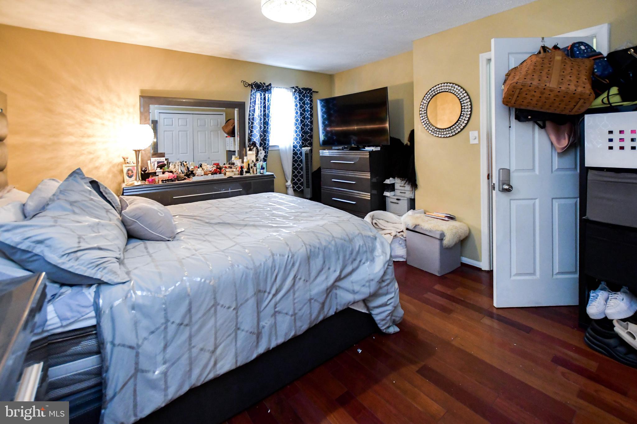 7513 Garrison Road Hyattsville, MD 20784 - Photo 25 of 39 Primary Room