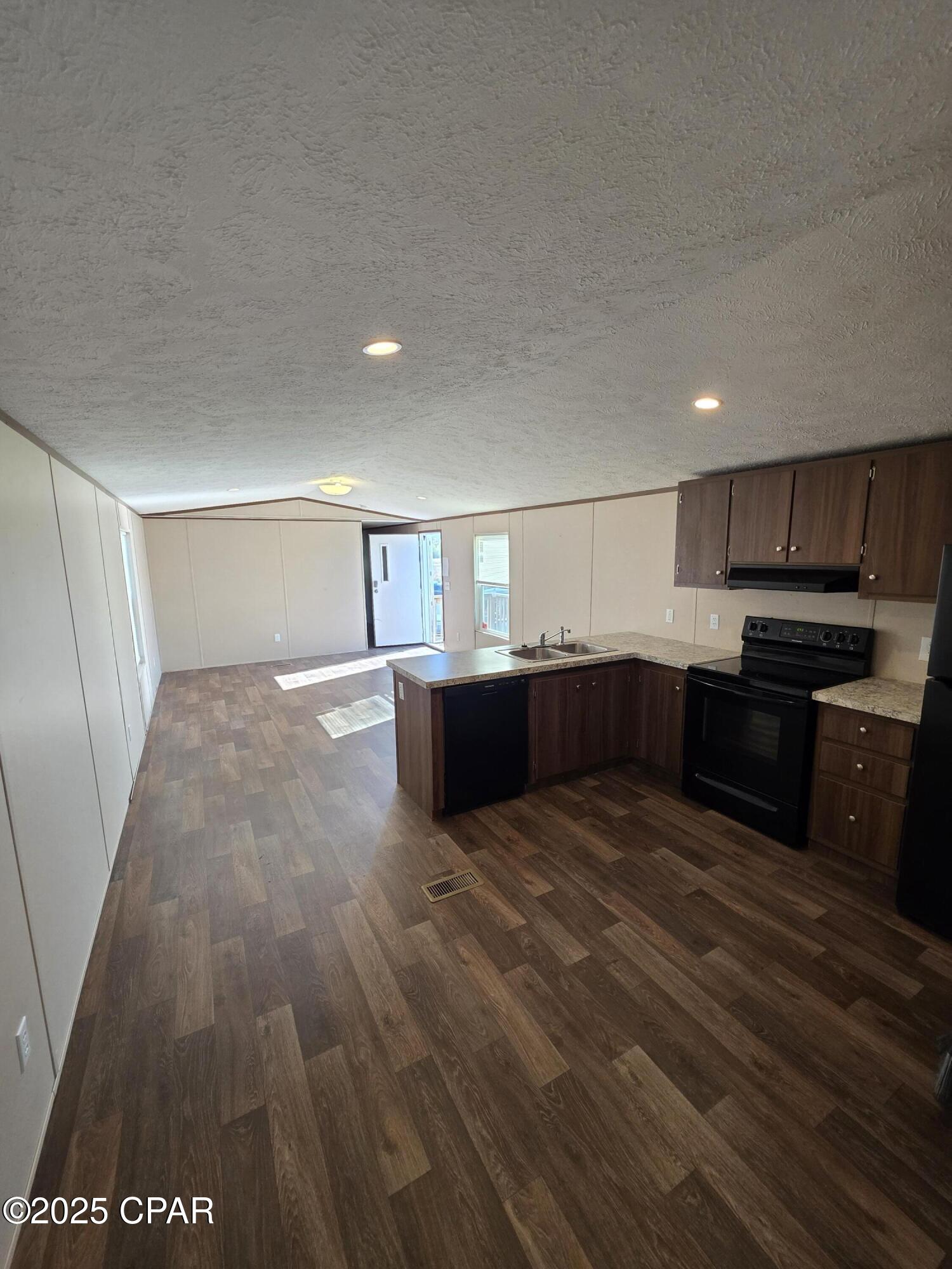 5921 Nadine Road, Unit E Panama City, FL 32404 - Photo 4 of 12