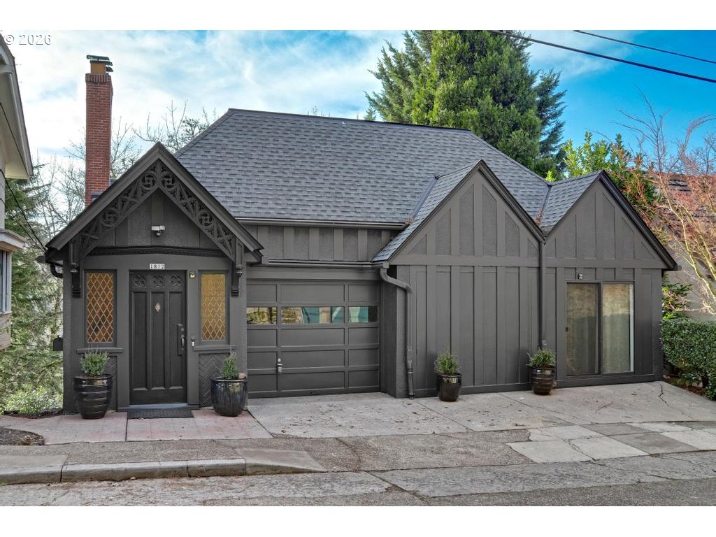1812 Southwest High Street Portland, OR 97201 - Photo 1 of 39 Gallery Image 1