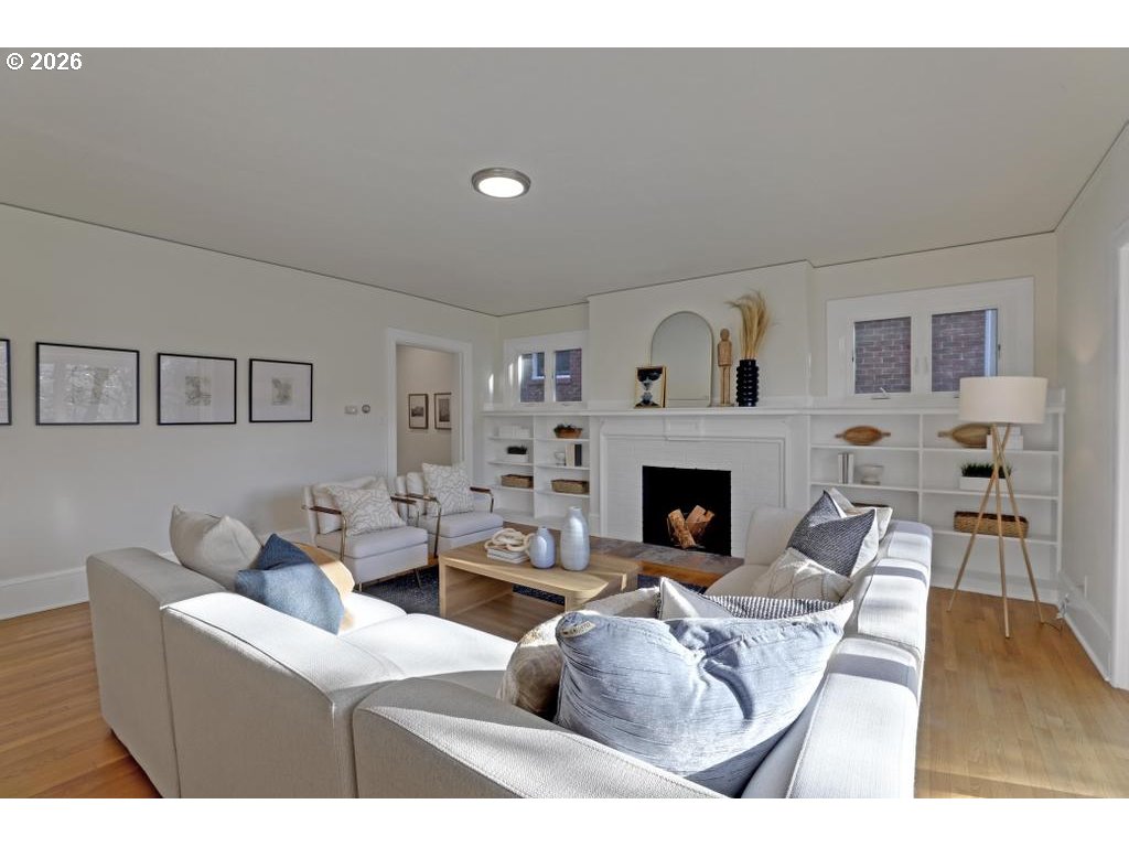 1812 Southwest High Street Portland, OR 97201 - Photo 11 of 39 Gallery Image 11
