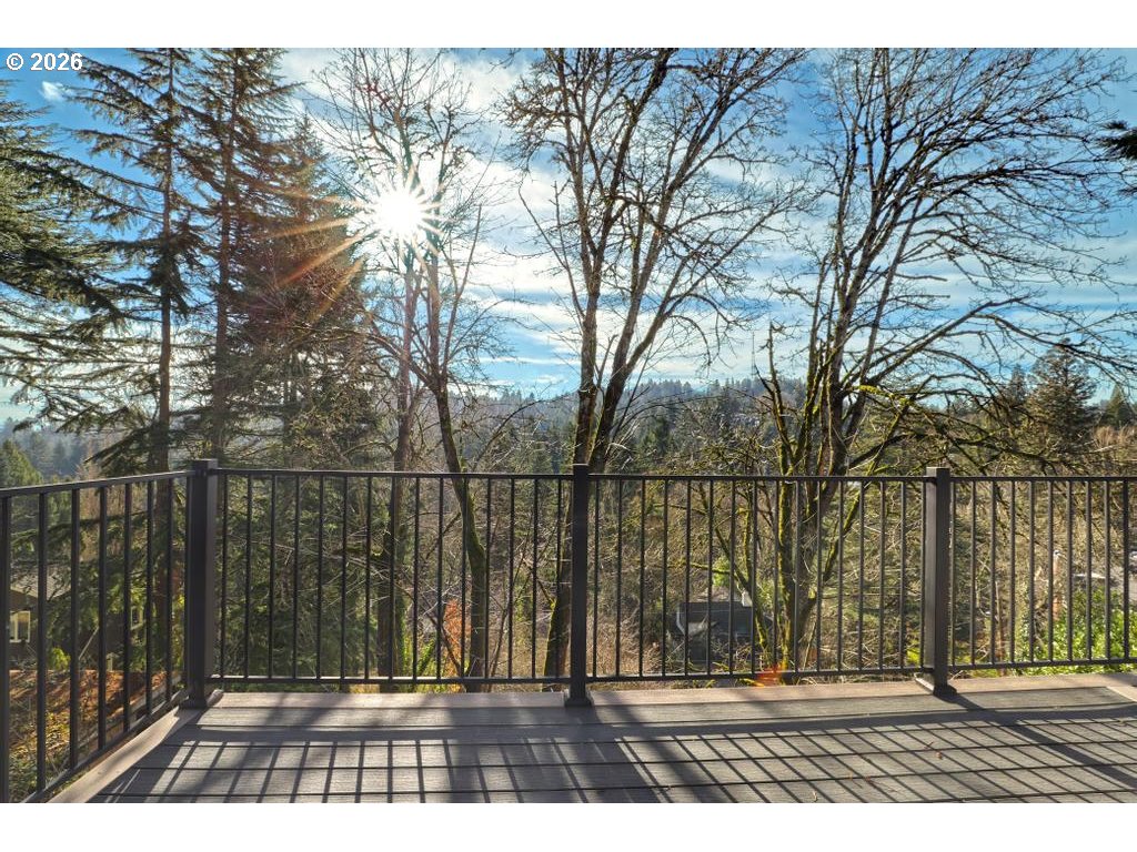 1812 Southwest High Street Portland, OR 97201 - Photo 16 of 39 Gallery Image 16