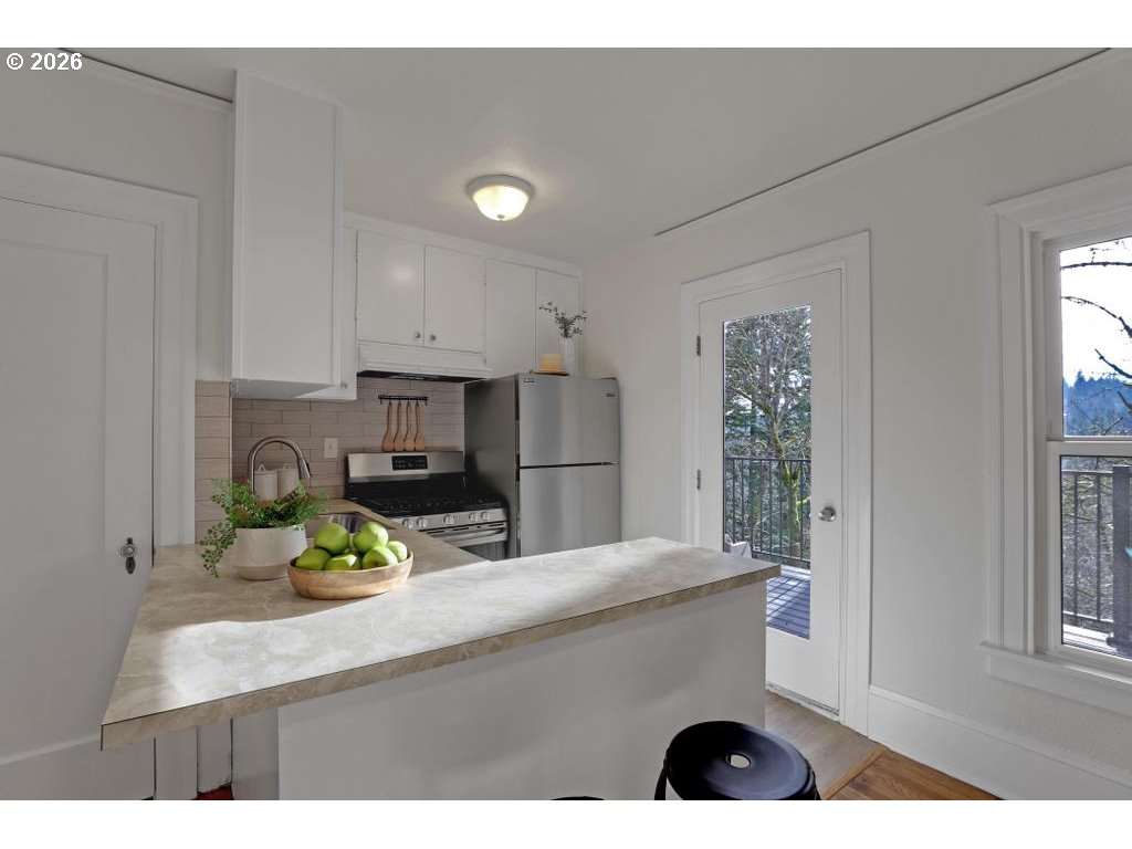 1812 Southwest High Street Portland, OR 97201 - Photo 20 of 39 Gallery Image 20