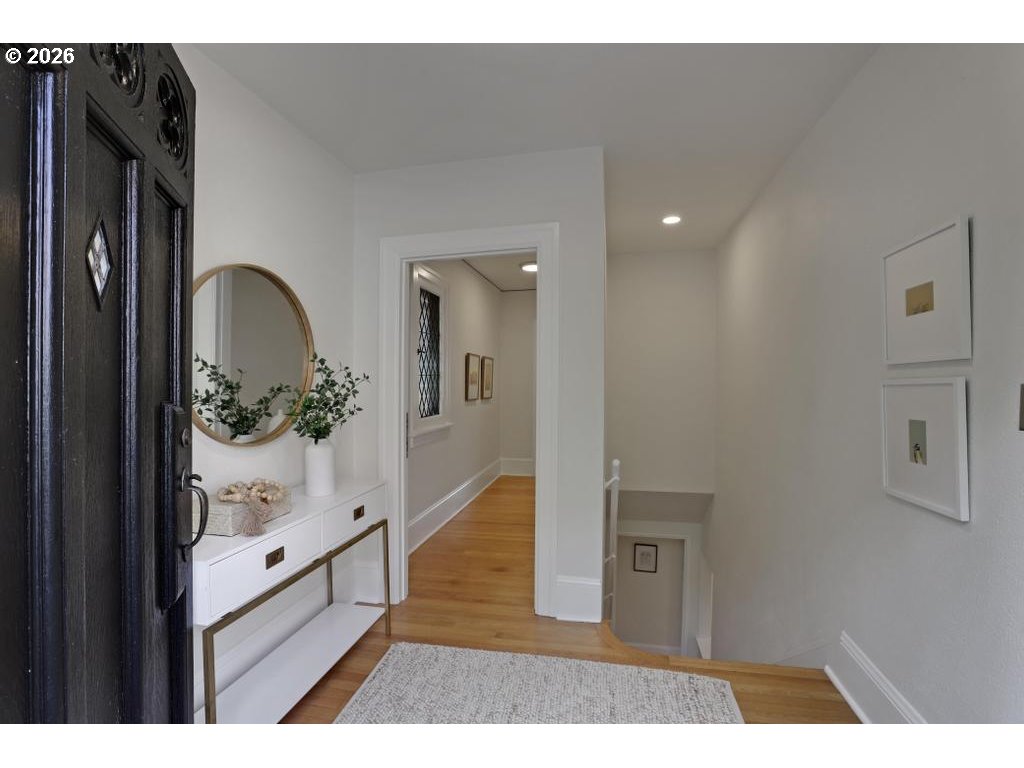 1812 Southwest High Street Portland, OR 97201 - Photo 4 of 39 Gallery Image 4