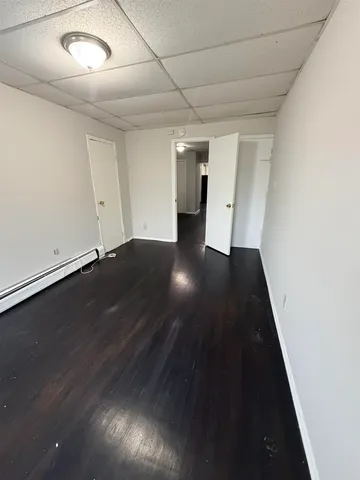 $1,595 | 213 Webster Avenue, Unit 3L, Jersey City, NJ 07307