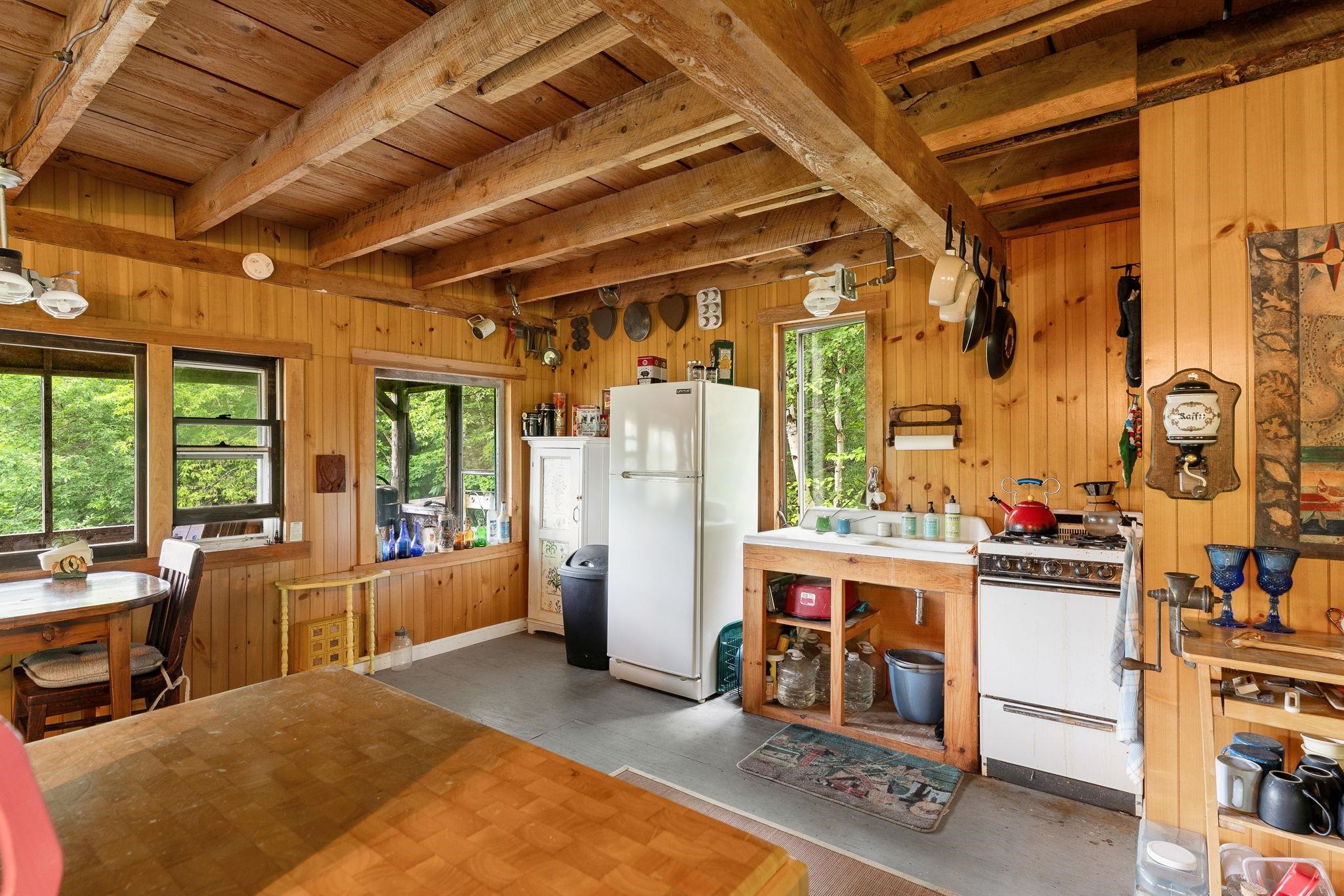 757 Horner Road Roxbury, VT 05669 - Photo 8 of 34