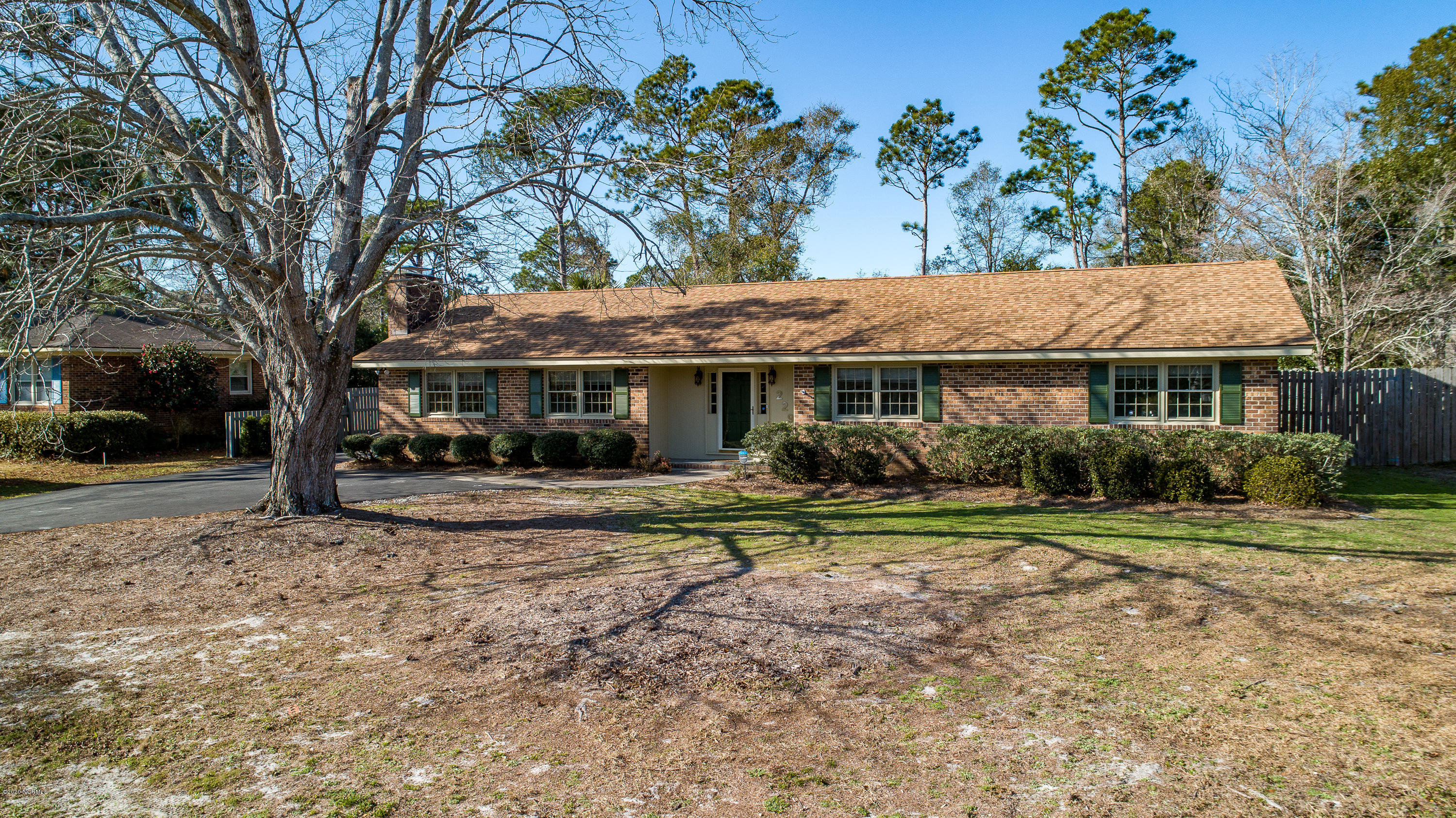 229 Windemere Road Wilmington, NC 28405 - Photo 20 of 23 Front