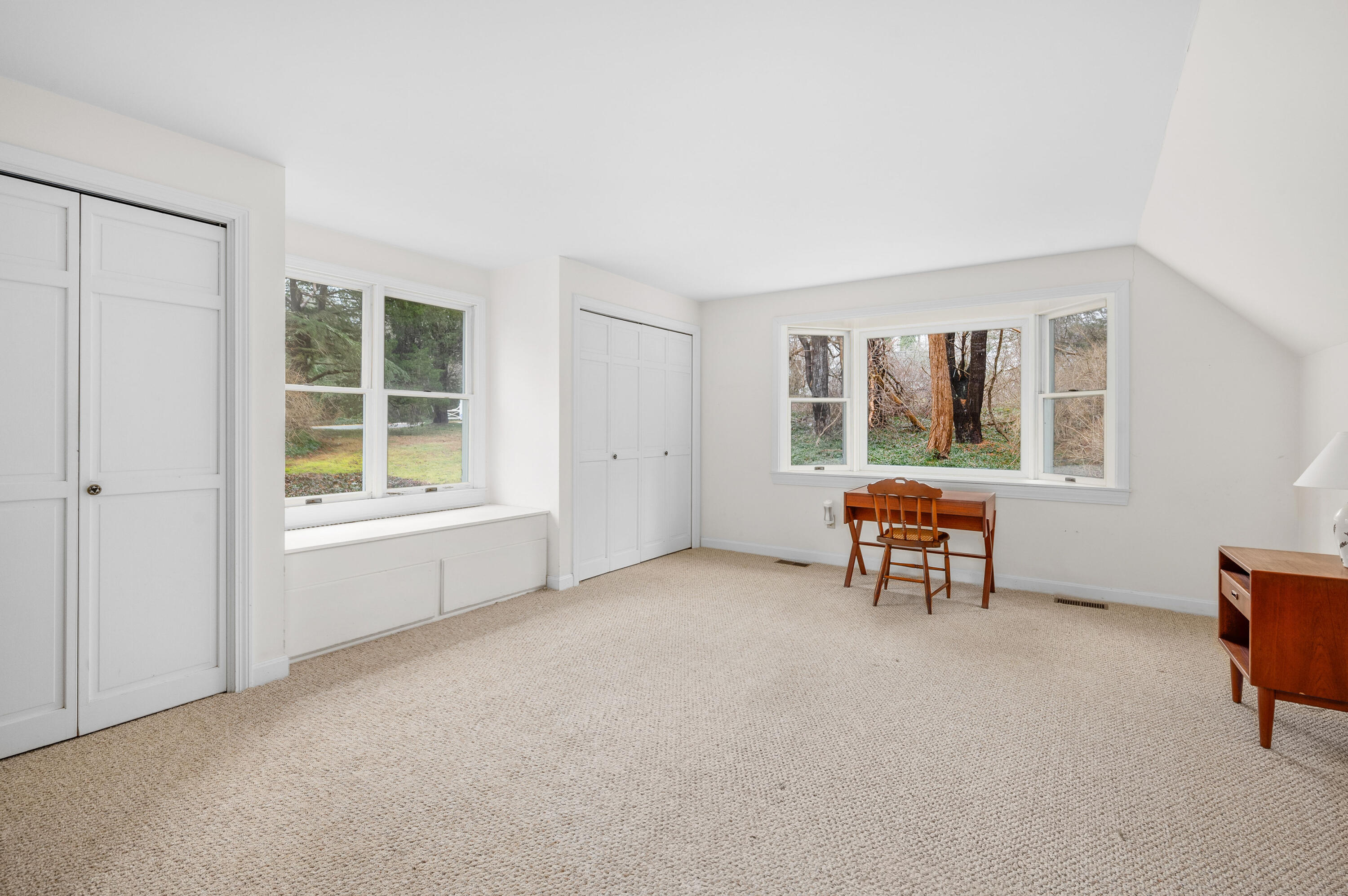 538 South Orleans Road Orleans, MA 02653 - Photo 24 of 35 an empty room with furniture and windows