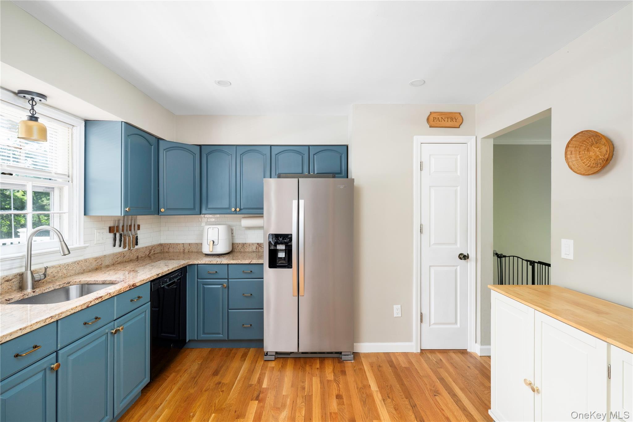 30 Ridgeview Avenue Mahopac, NY 10541 - Photo 5 of 19