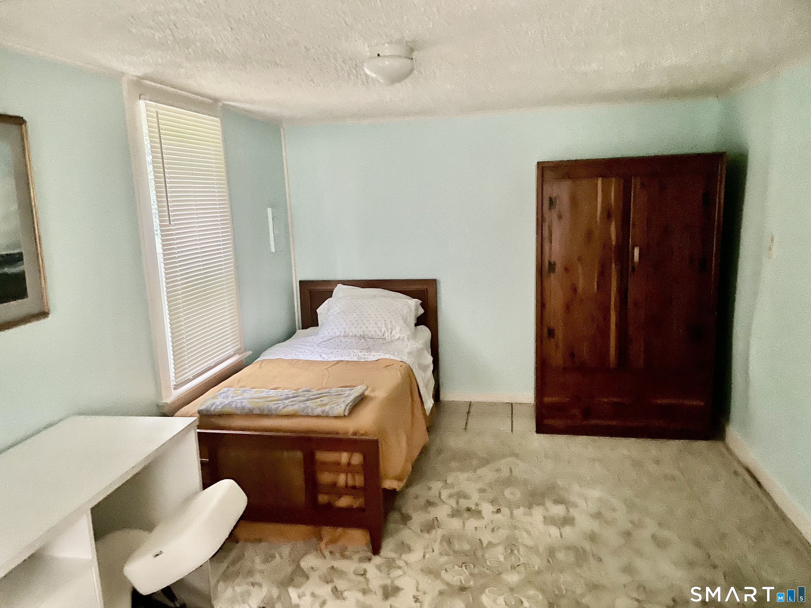 125 Old Sachems Head Road Guilford, CT 06437 - Photo 10 of 21