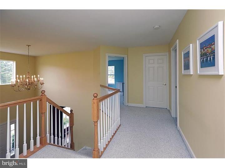 3060 Thompson Road Telford, PA 18969 - Photo 14 of 25 Hallway