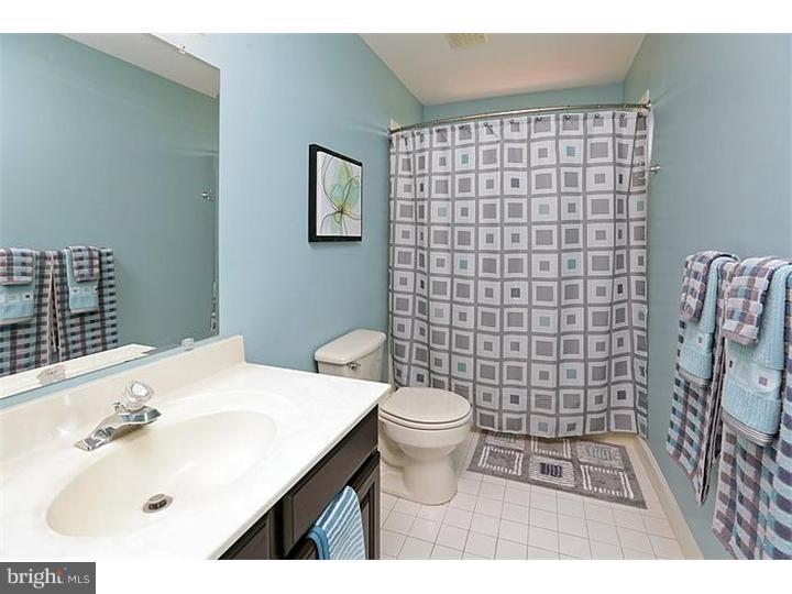 3060 Thompson Road Telford, PA 18969 - Photo 18 of 25 Bathroom