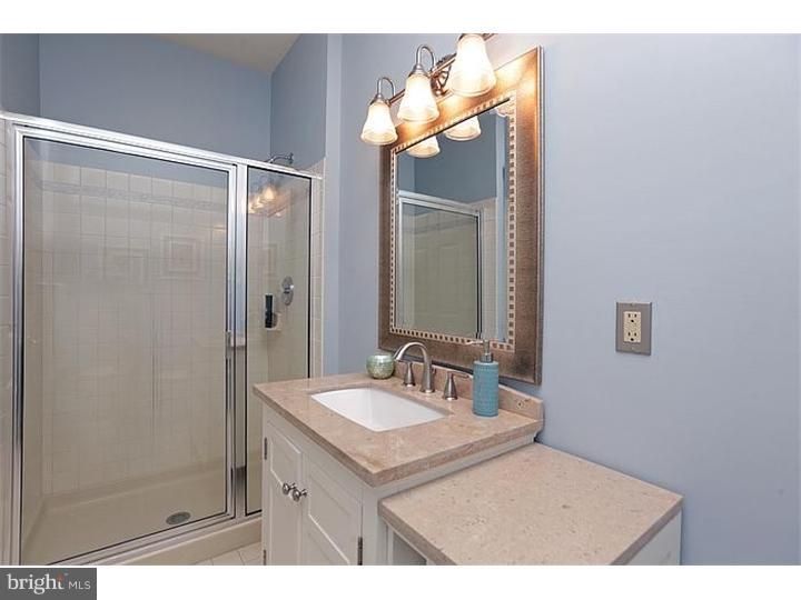 3060 Thompson Road Telford, PA 18969 - Photo 19 of 25 Bathroom
