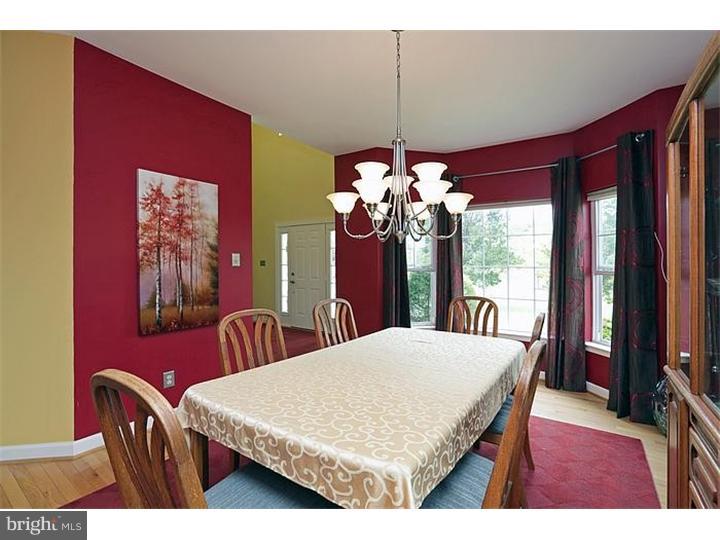 3060 Thompson Road Telford, PA 18969 - Photo 5 of 25 Dining Room