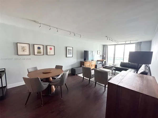 $2,750 | 19380 Collins Avenue, Unit 1219, Sunny Isles Beach, FL 33160