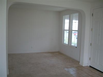 1080 San Ramon Avenue Madera, CA 93637 - Photo 3 of 5 Gallery Image 3