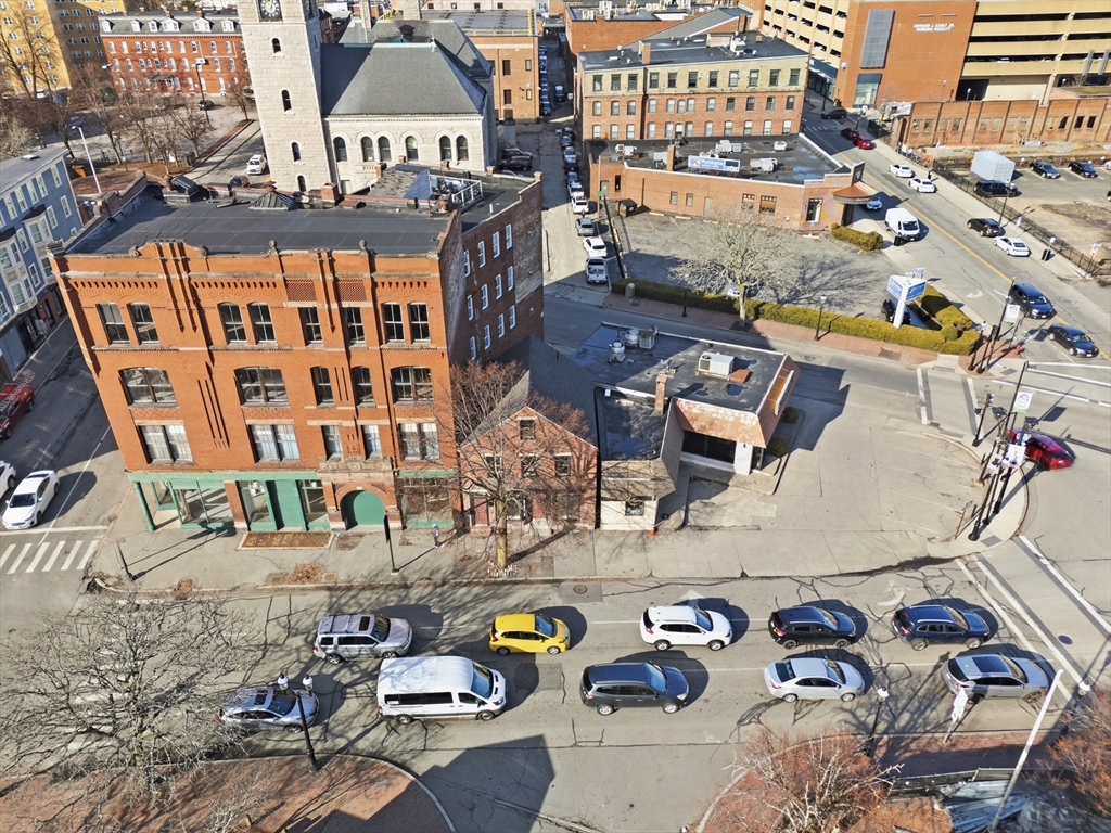 289 Central Street Lowell, MA 01852 - Photo 35 of 40