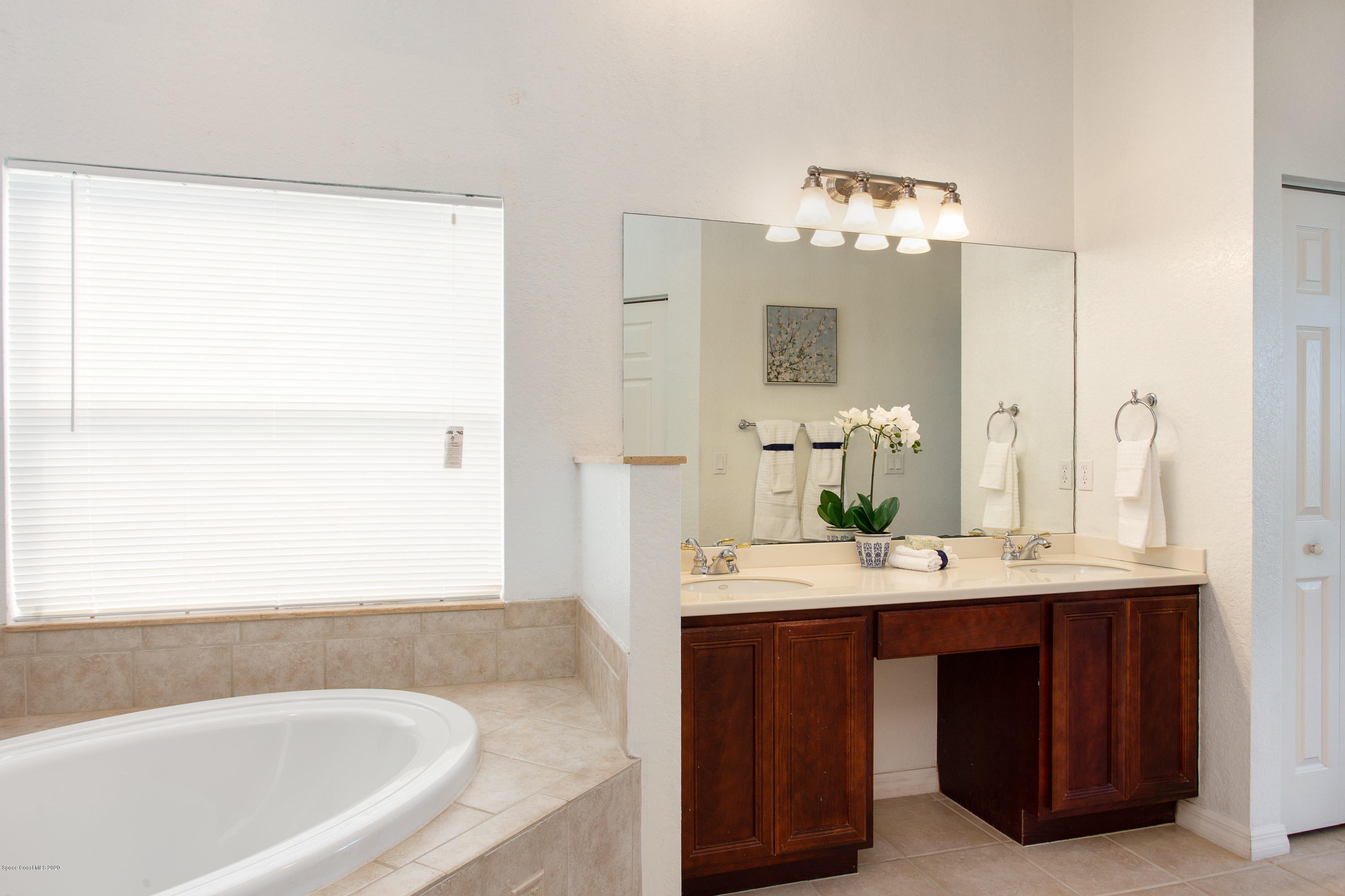 210 Ridgemont Circle Southeast Palm Bay, FL 32909 - Photo 17 of 39 27- 210 Ridgemont Cir SE
