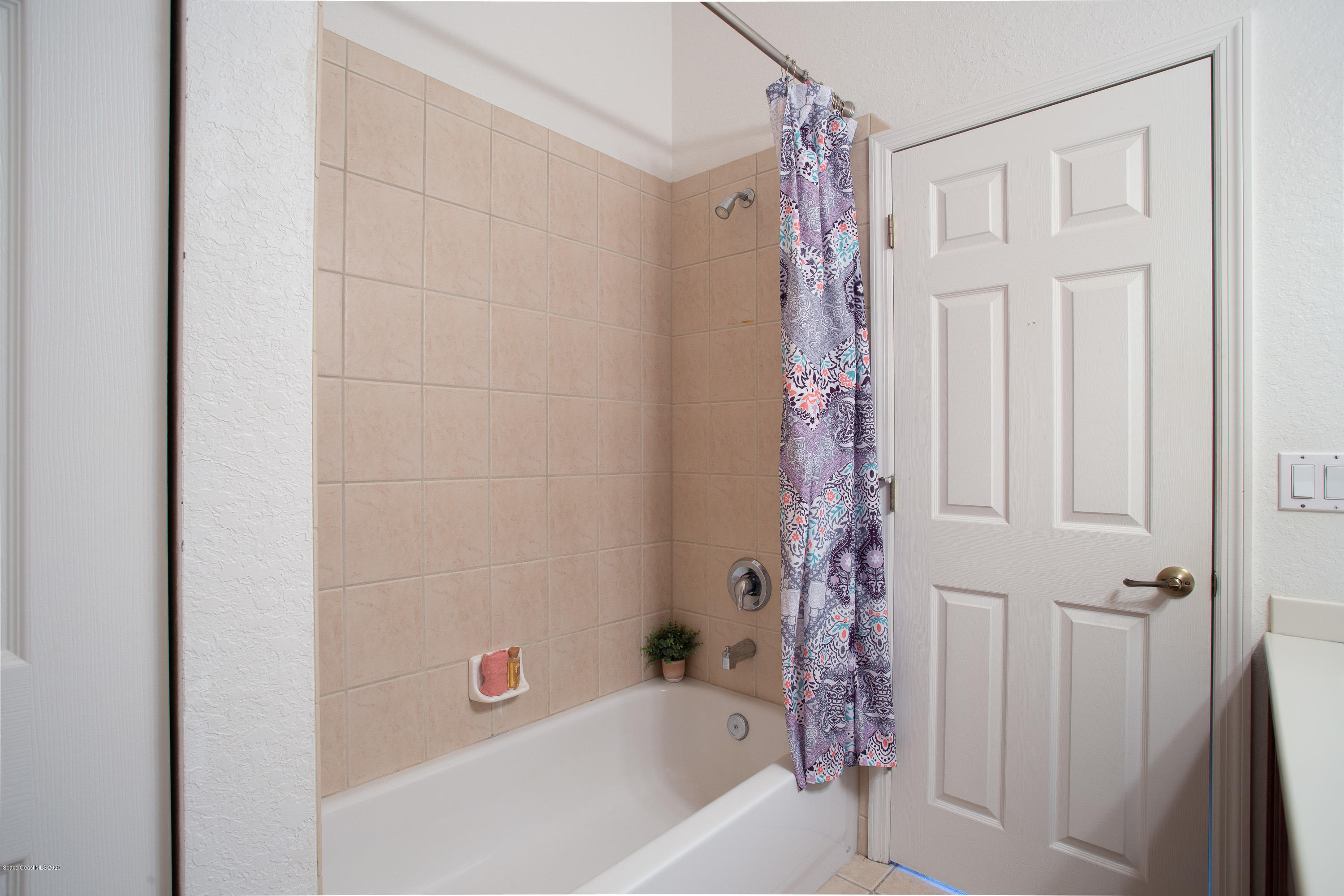 210 Ridgemont Circle Southeast Palm Bay, FL 32909 - Photo 24 of 39 33- 210 Ridgemont Cir SE