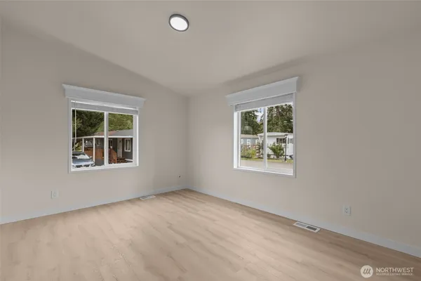 $260,000 | 31108 3rd Avenue, Unit 301, Black Diamond, WA 98010