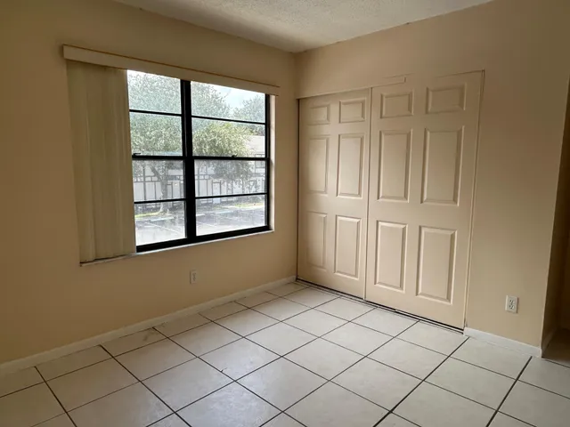 $149,900 | 5153 Breckenridge Place, Unit 39, West Palm Beach, FL 33417