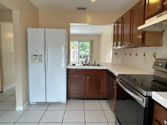 $149,900 | 5153 Breckenridge Place, Unit 39, West Palm Beach, FL 33417