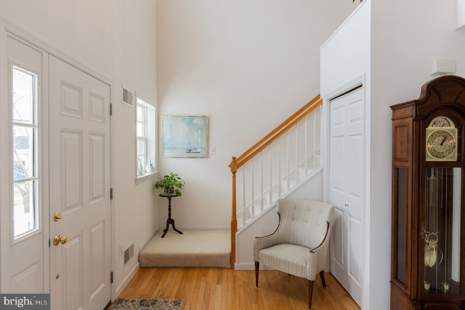 607 Chatham Way Lititz, PA 17543 - Photo 5 of 47