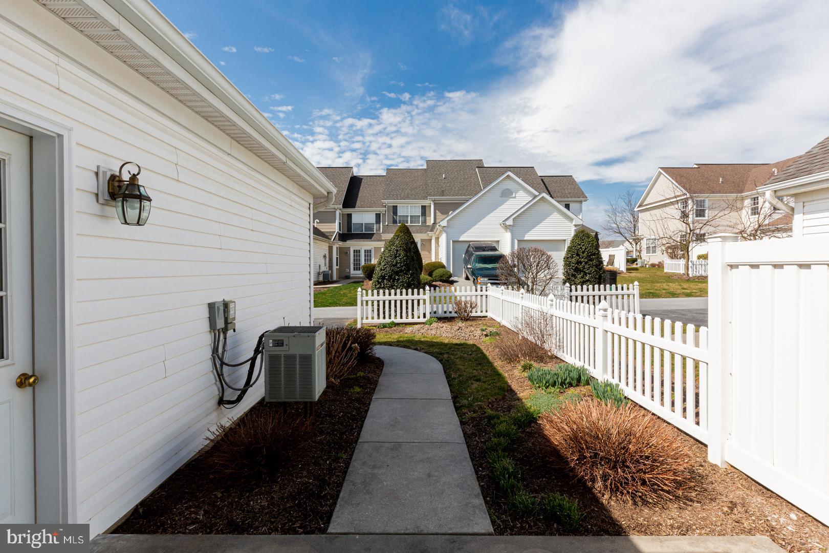 607 Chatham Way Lititz, PA 17543 - Photo 41 of 47