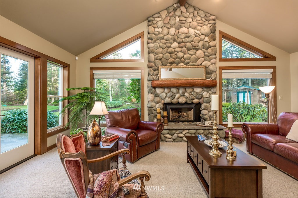 3437 Green Road Oak Harbor, WA 98277 - Photo 10 of 25 Gallery Image 10