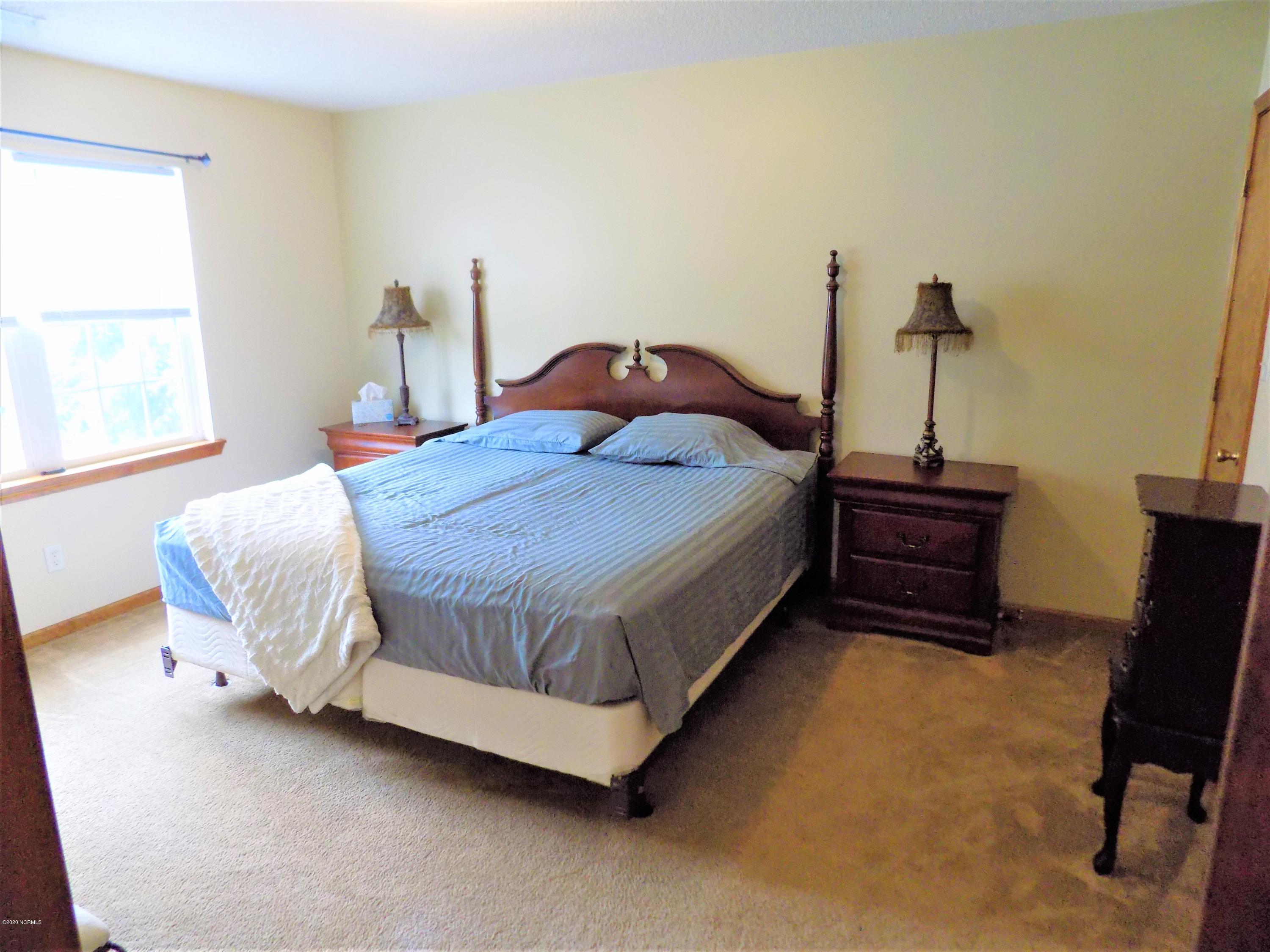 235 Bannermans Mill Road Richlands, NC 28574 - Photo 22 of 31 master bedroom