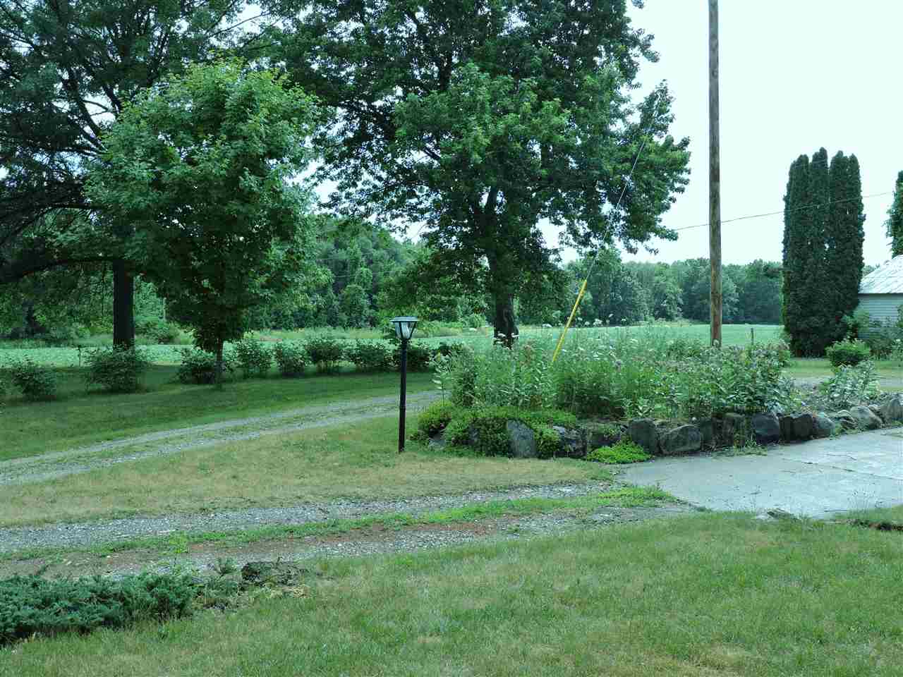 9160 South Shepherd Road Shepherd, MI 48883 - Photo 11 of 47 1820005-10.JPG