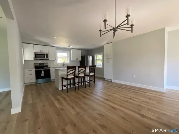 $689,000 | 62 River Street, Deep River, CT 06417