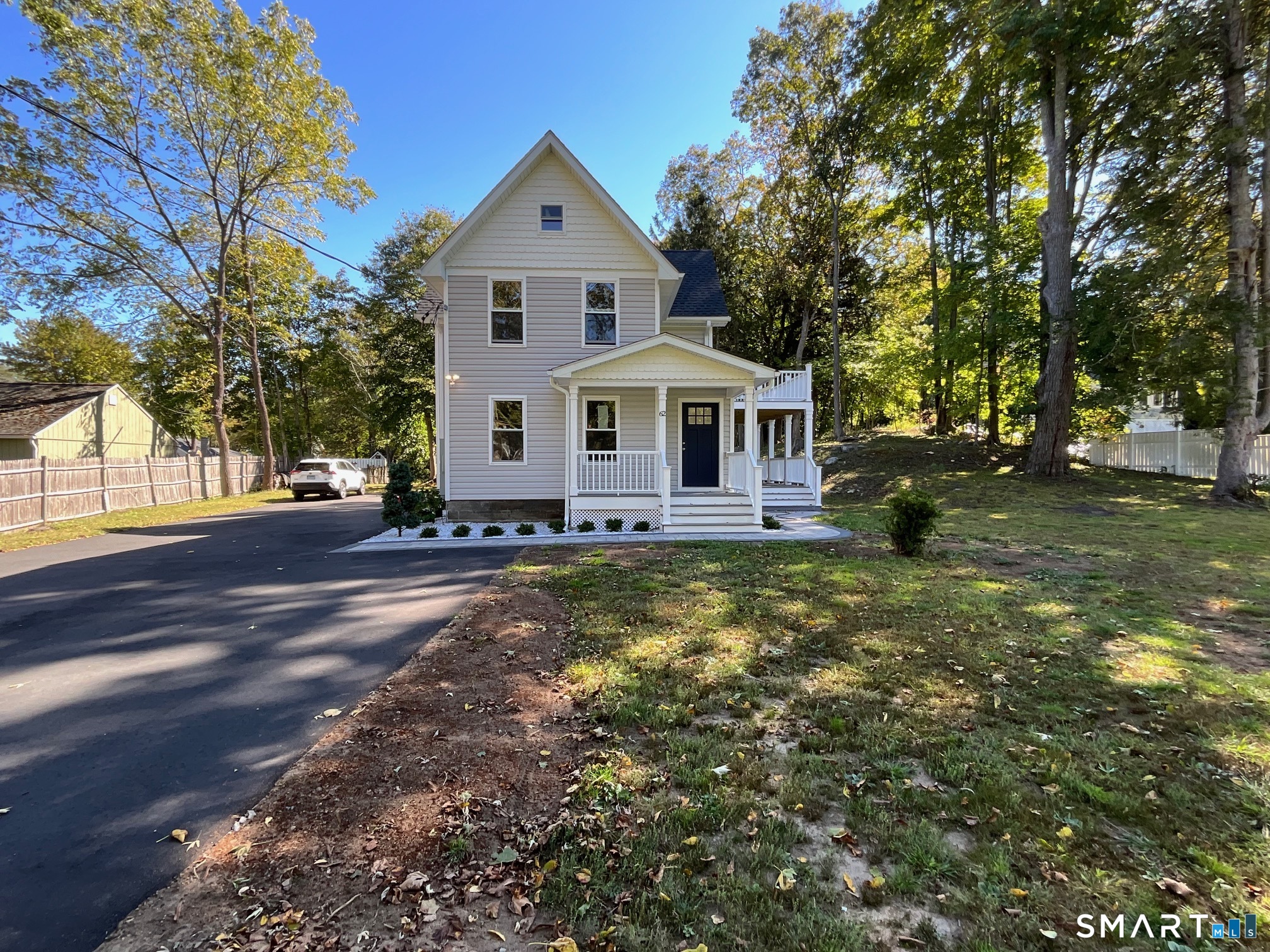 62 River Street Deep River, CT 06417 - Photo 3 of 19