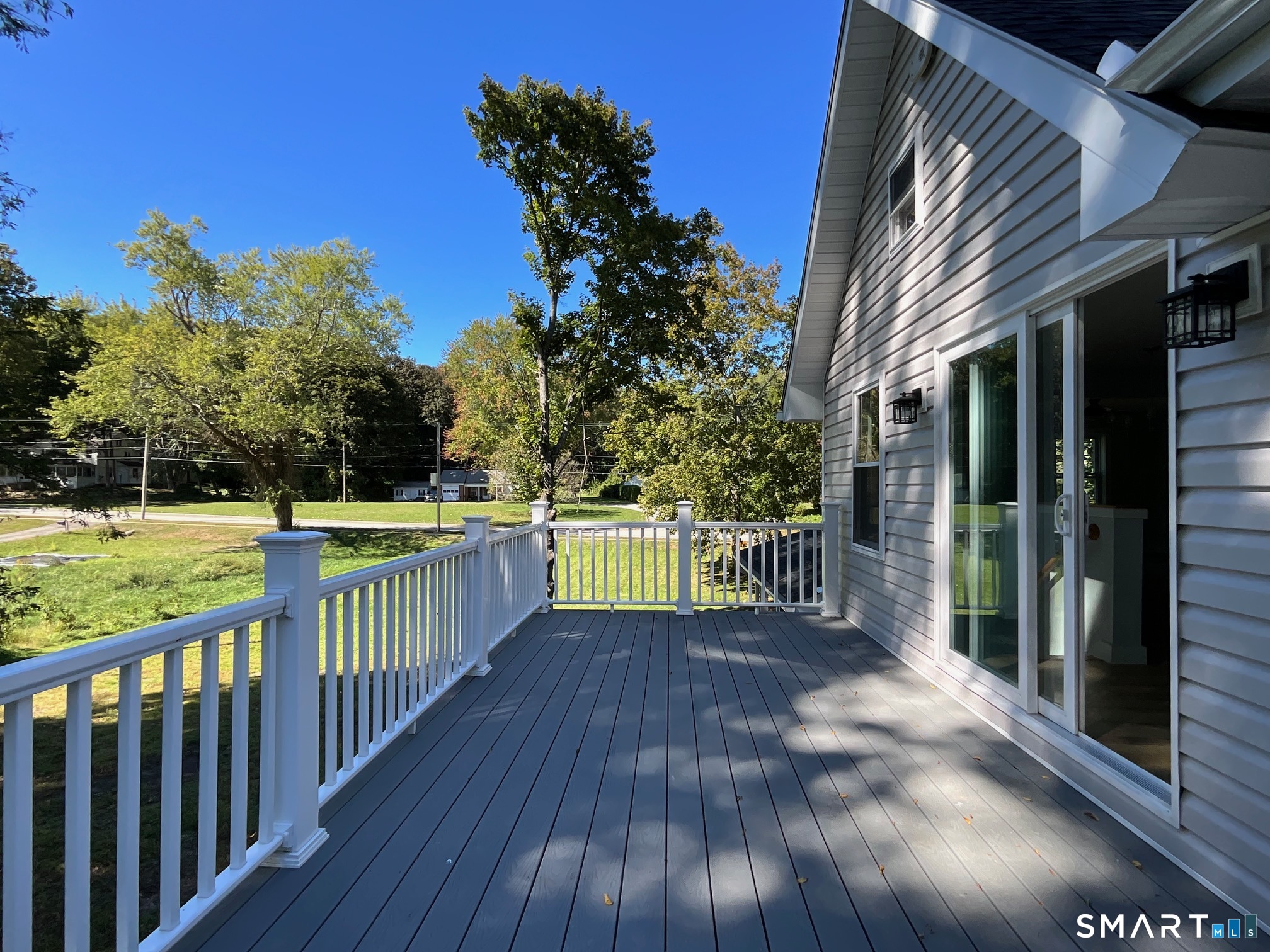 62 River Street Deep River, CT 06417 - Photo 10 of 19