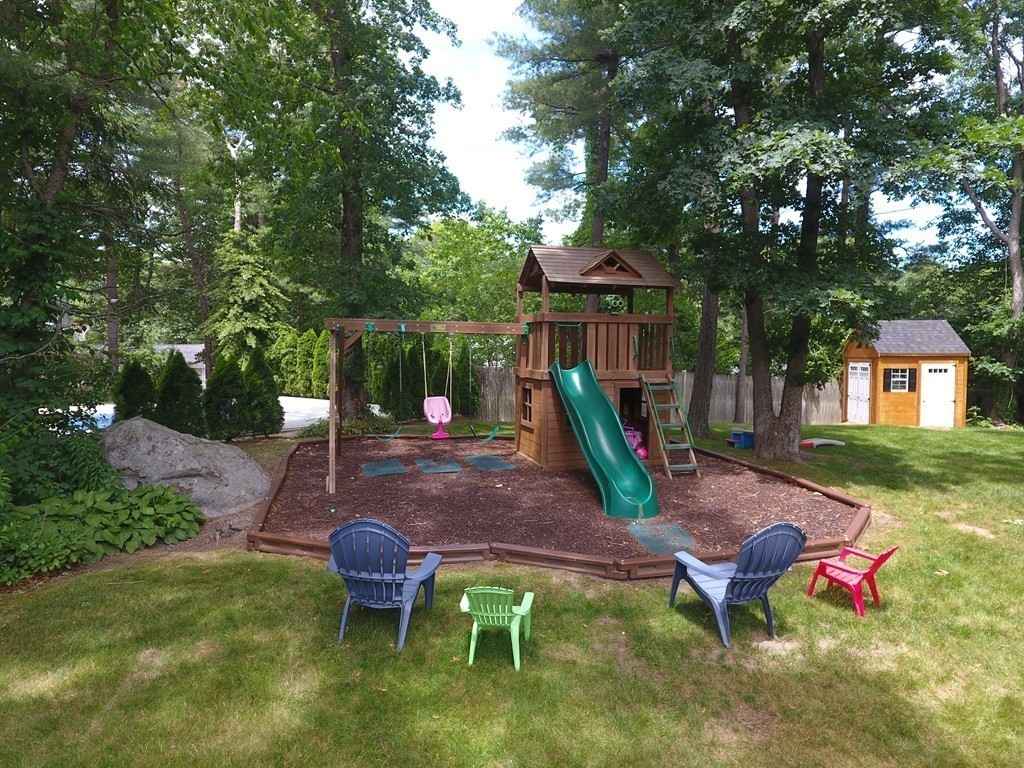 11 Minuteman Road Hingham, MA 02043 - Photo 21 of 22 Gallery Image 21