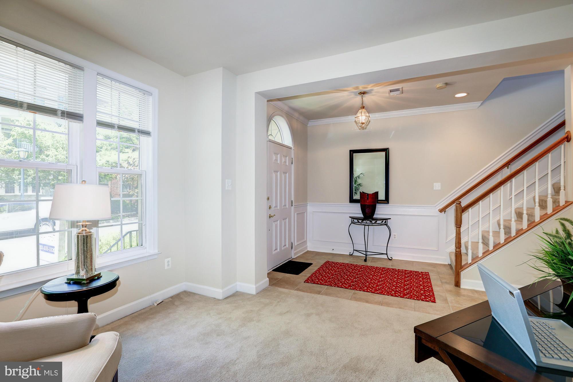 604 Ridgemont Avenue Rockville, MD 20850 - Photo 12 of 30 Interior (General)