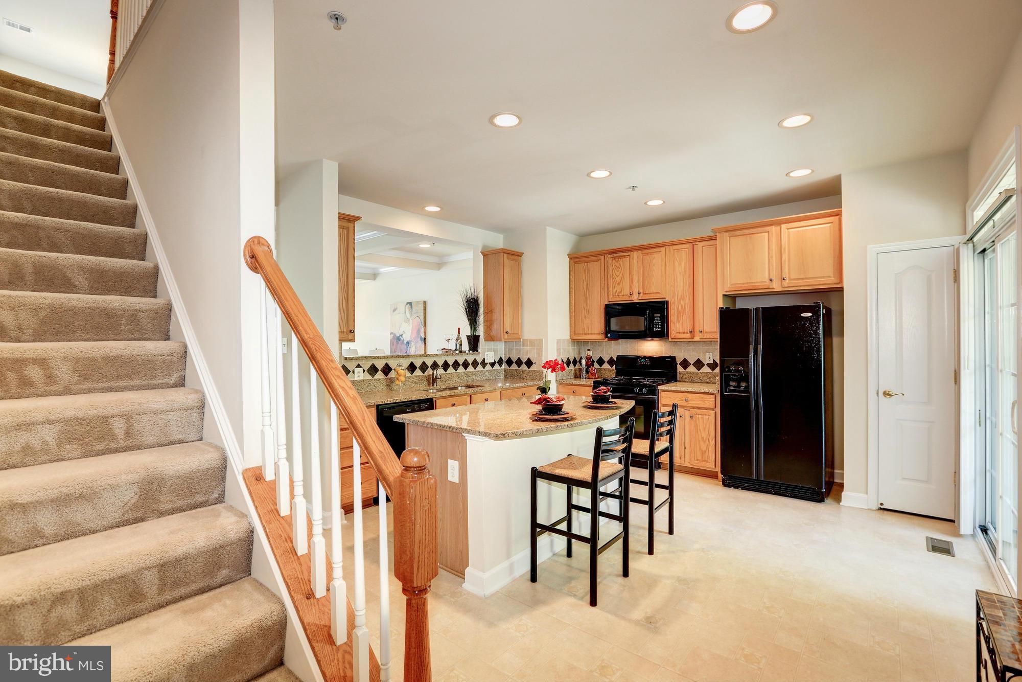 604 Ridgemont Avenue Rockville, MD 20850 - Photo 19 of 30 Kitchen