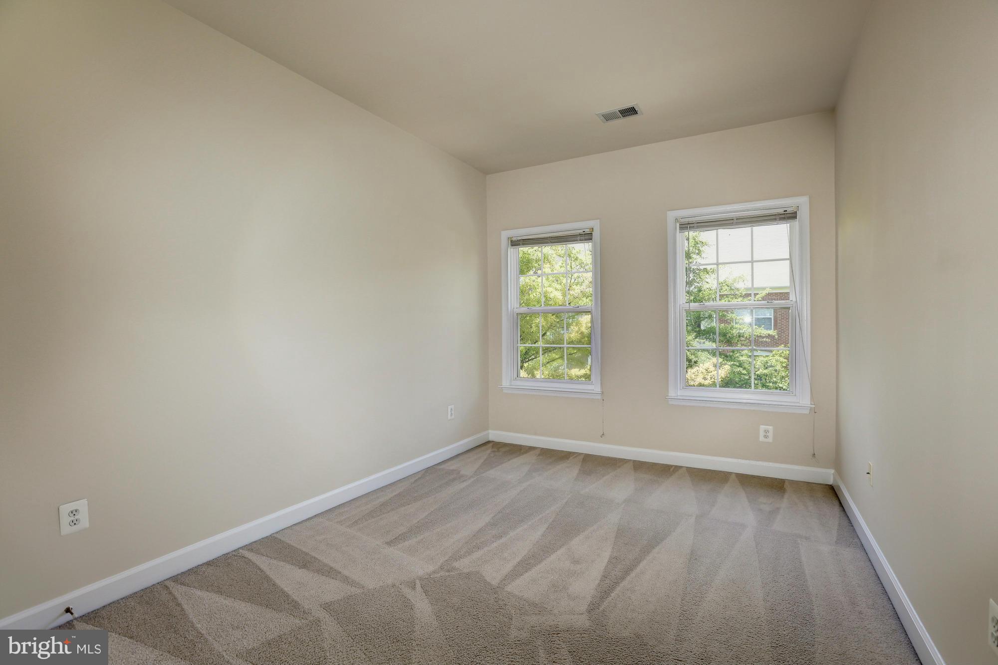 604 Ridgemont Avenue Rockville, MD 20850 - Photo 22 of 30 Bedroom