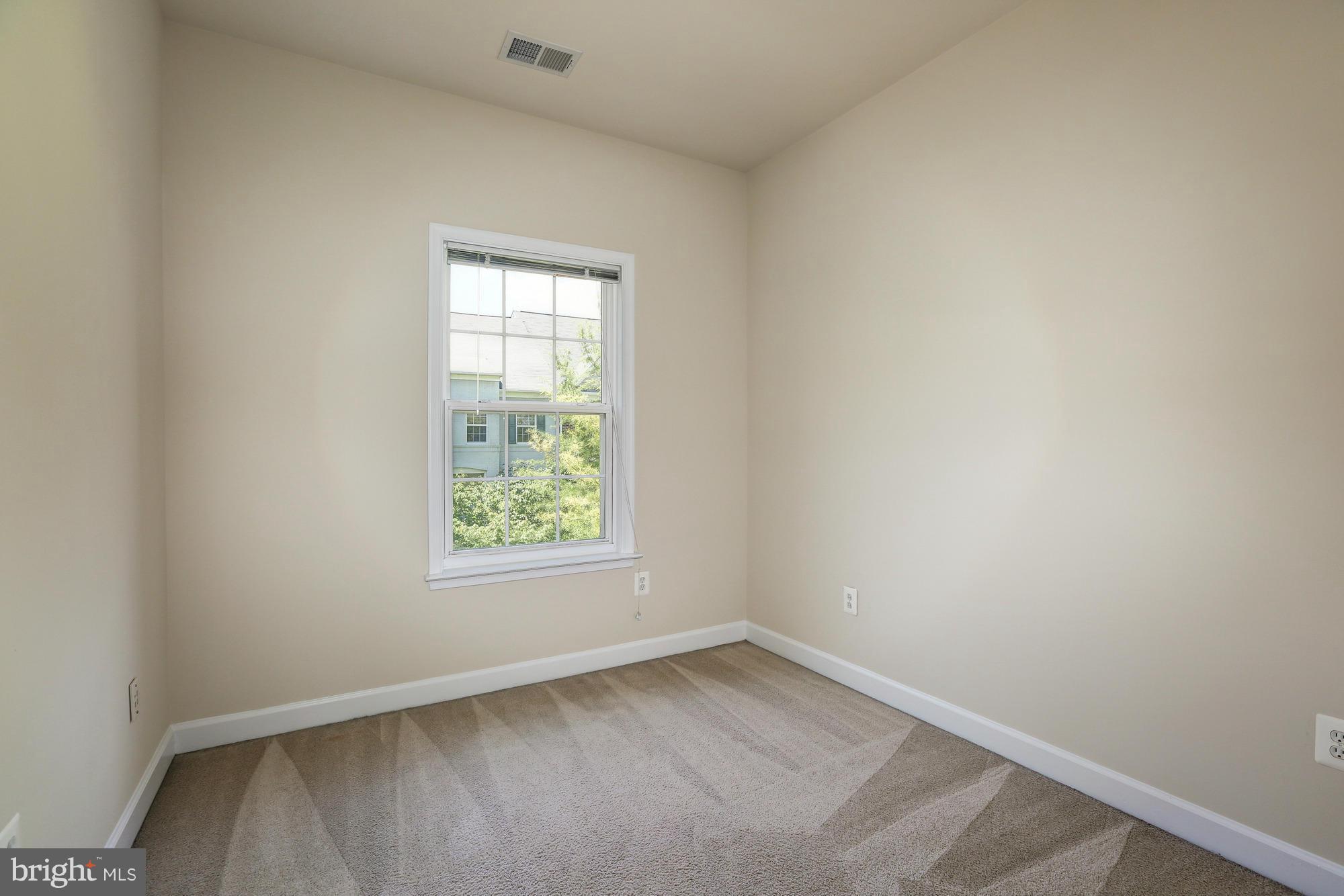 604 Ridgemont Avenue Rockville, MD 20850 - Photo 23 of 30 Bedroom
