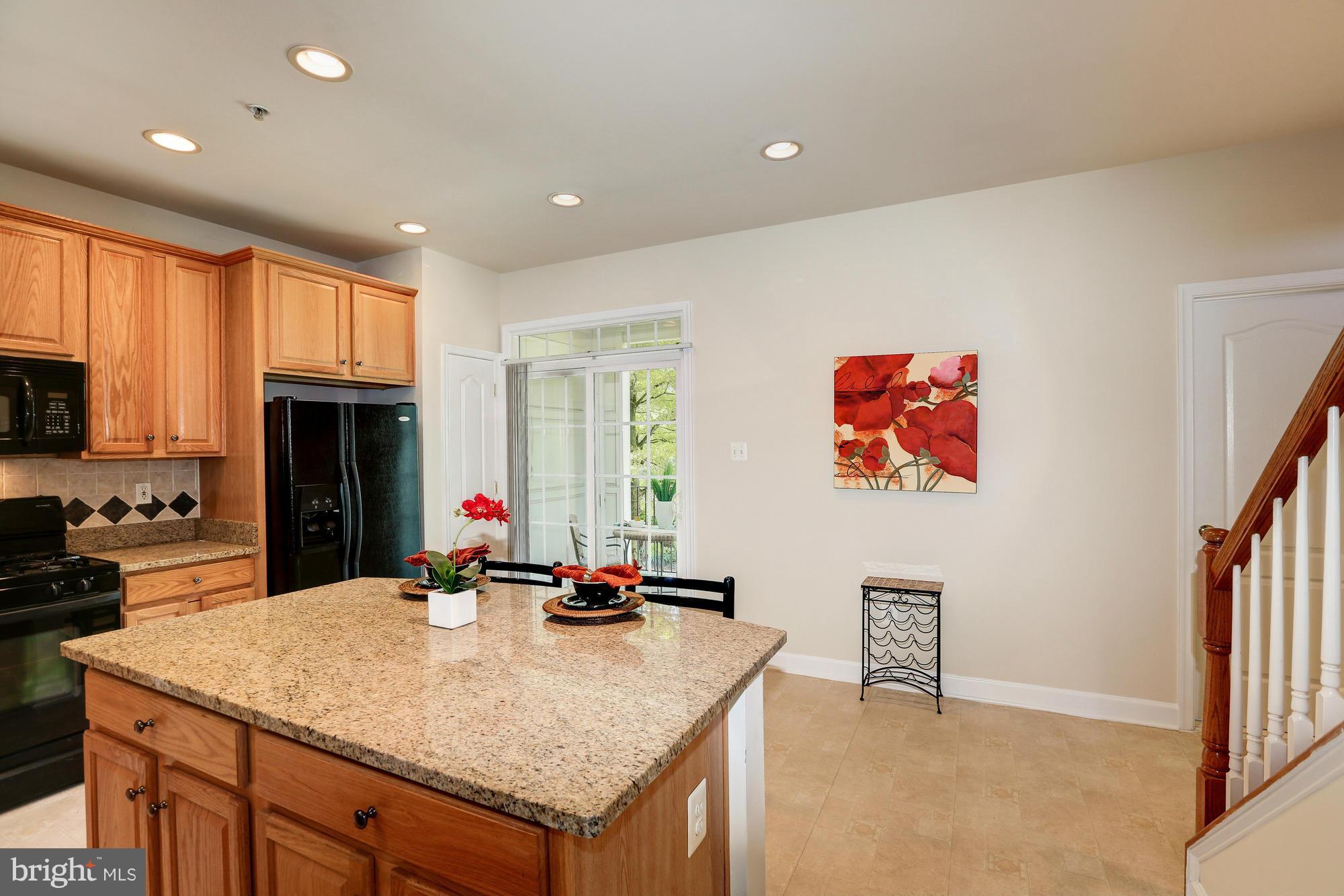 604 Ridgemont Avenue Rockville, MD 20850 - Photo 7 of 30 Kitchen