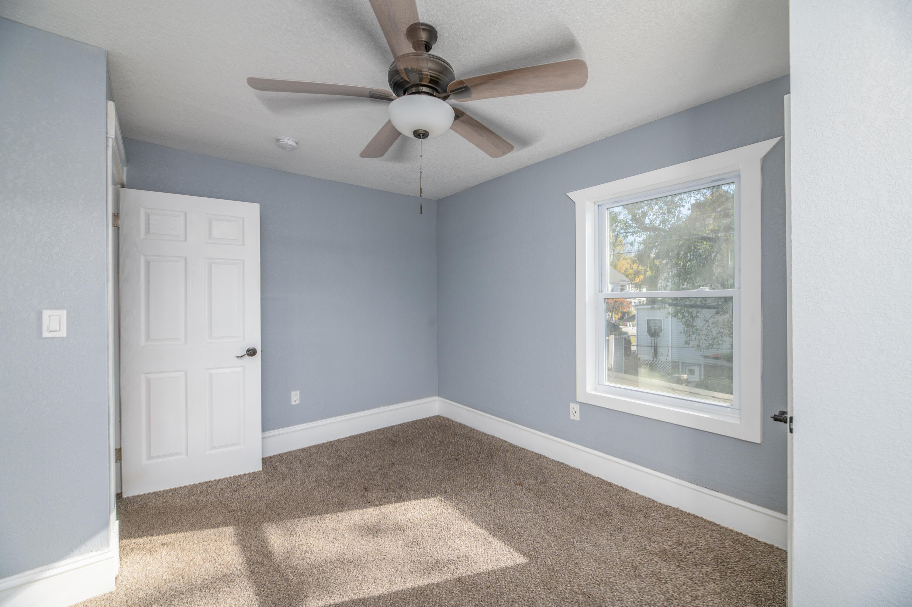 29 Bangor Street Augusta, ME 04330 - Photo 18 of 44 Interior3