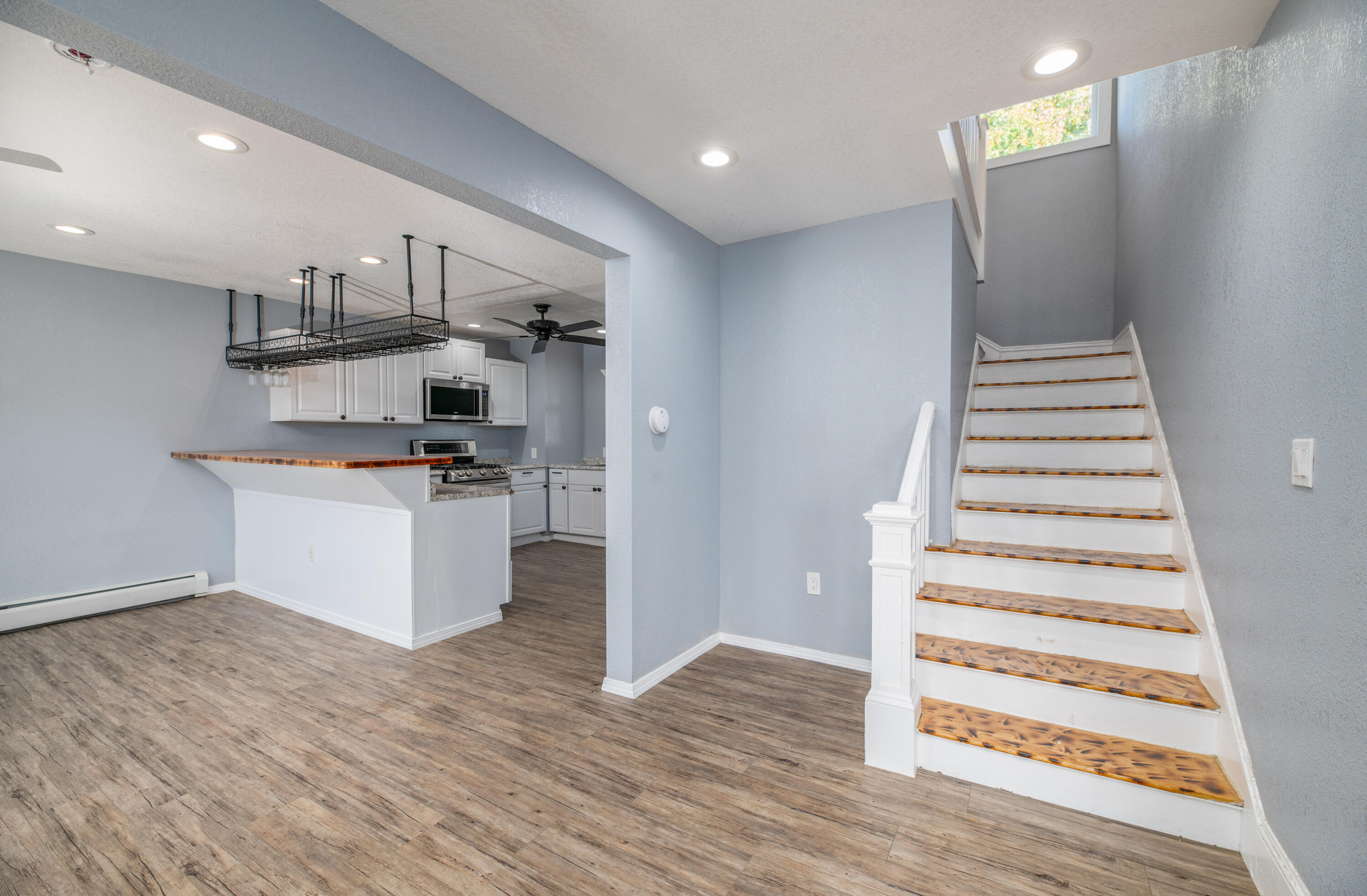 29 Bangor Street Augusta, ME 04330 - Photo 3 of 44 Interior21