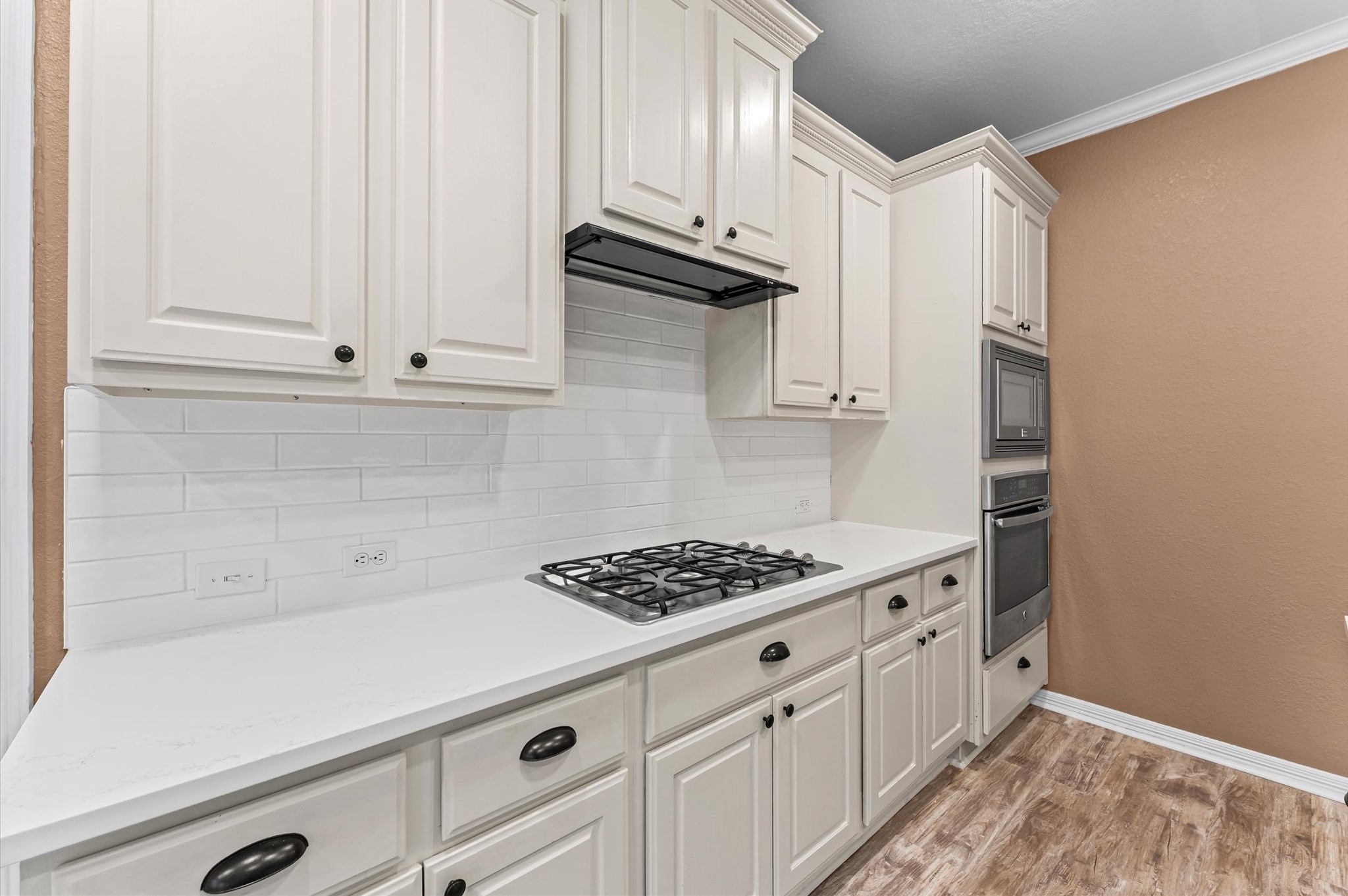 1615 Noble Pointe Drive Spring, TX 77379 - Photo 16 of 50 Subway backsplash