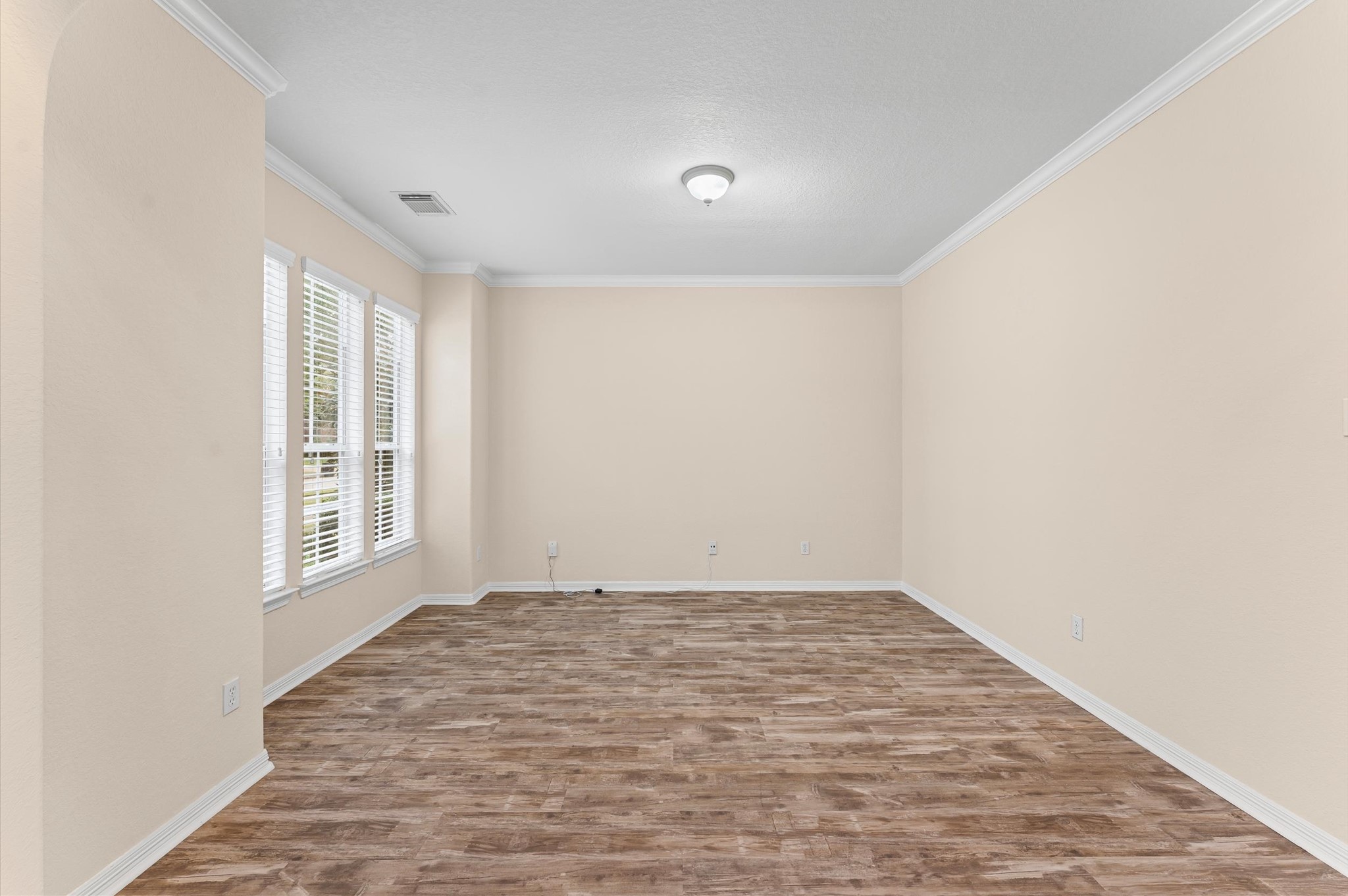 1615 Noble Pointe Drive Spring, TX 77379 - Photo 18 of 50 Refreshed neutral painted flex room