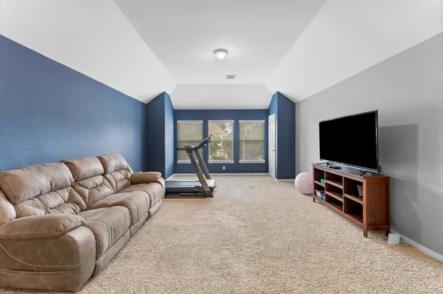 $489,900 | 1615 Noble Pointe Drive, Spring, TX 77379