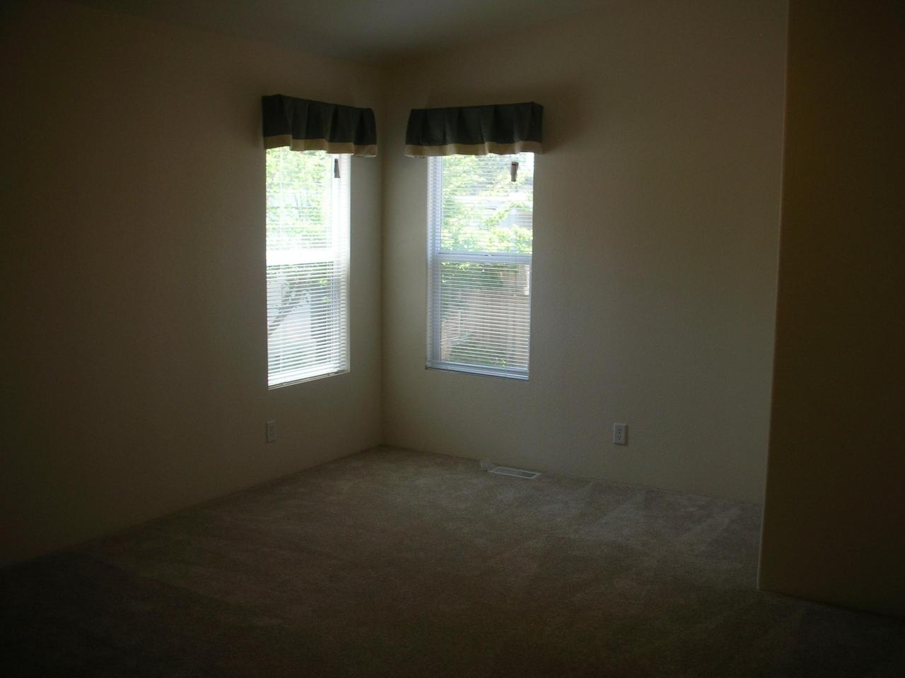 1273 South Rice Road, Unit 51 Ojai, CA 93023 - Photo 7 of 8 a view of an empty room with a window
