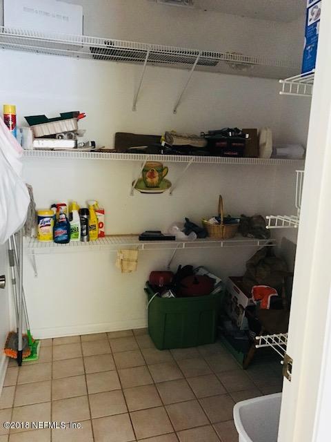 4360 Buck Point Road Jacksonville, FL 32210 - Photo 22 of 24 Pantry