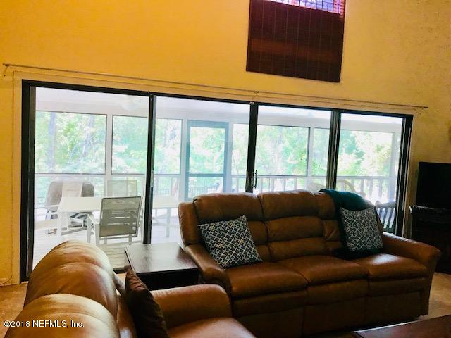 4360 Buck Point Road Jacksonville, FL 32210 - Photo 9 of 24 Livingroom