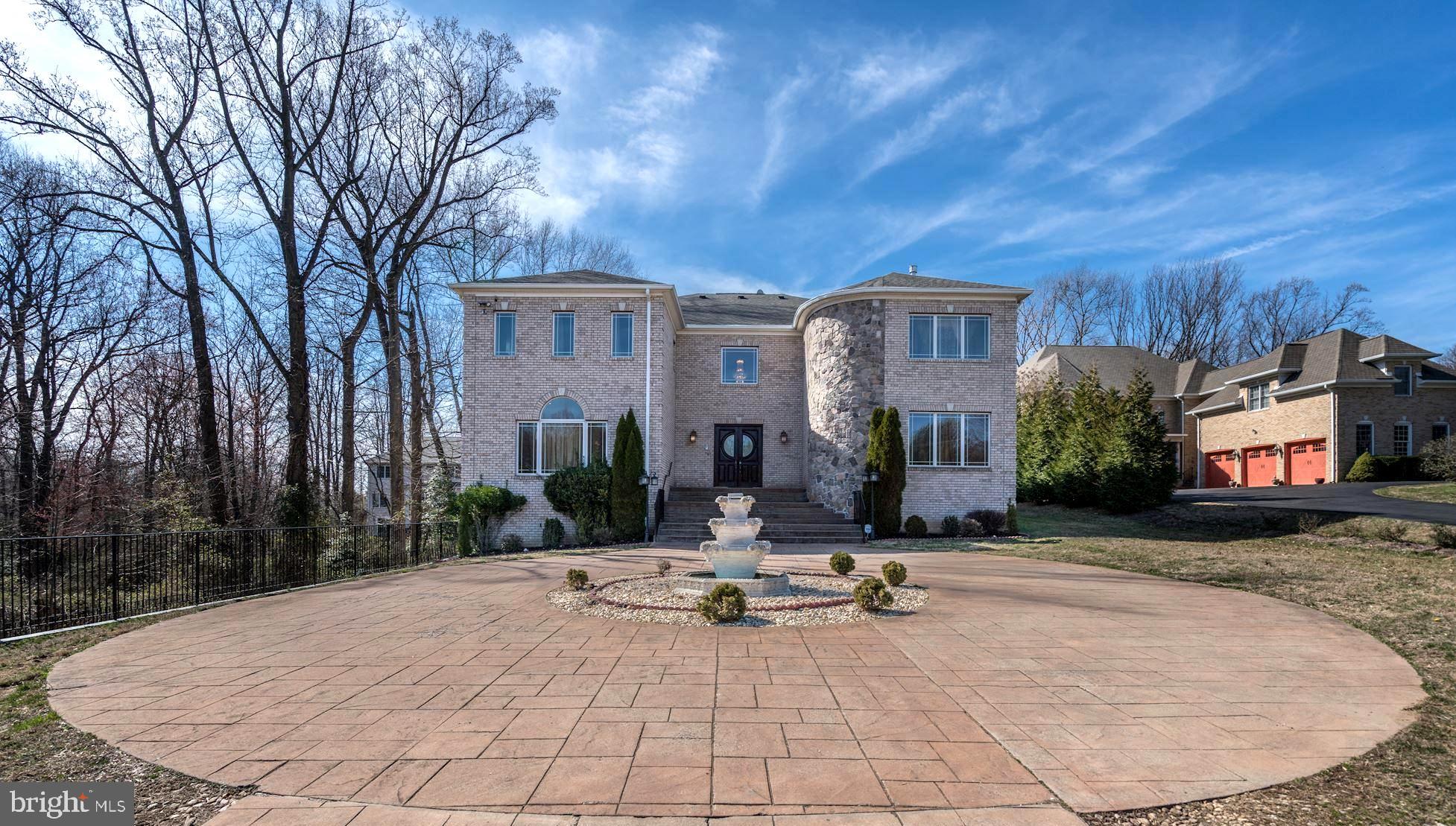 946 Seneca Road Great Falls, VA 22066 - Photo 1 of 106